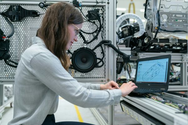 Rôle crucial de l'ingénieur d'essai spatial dans l'innovation
